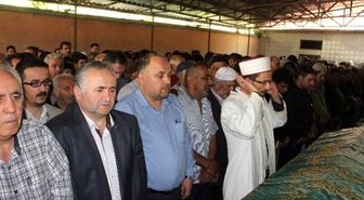 Parkta Kalbi Duran Çocuk Yaşam Mücadelesini Kaybetti