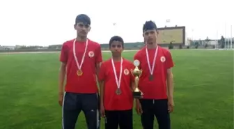 Köyden Geldiler Şampiyon Oldular