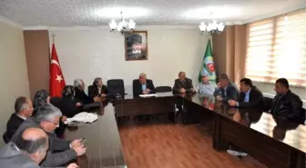 Tarlada Çalışan İşçinin Yevmiyesi 36 Lira