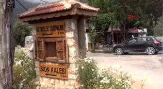 Demre - Asırlık Taş Evlerde Tatil