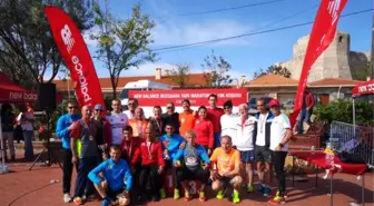 'Eker I Run Team' Bozcaada Yarı Maratonu'ndan Döndü