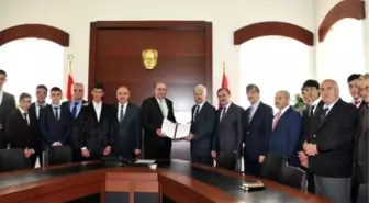 İşim Hazır Projesi'Nde İmzalar Atıldı