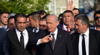 Antalya'da Konuşan Bahçeli: Kaçınız Bir Hafta Tatil Yapabildi? (2)