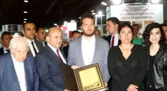 Hayme Ana, Kitap Fuarı'na Hayran Kaldı