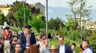 Başkan Edebali Ata Bindi, Kız İstedi