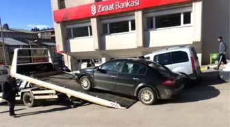 Belediyenin Makam Aracı ve Hesaplarına El Konuldu