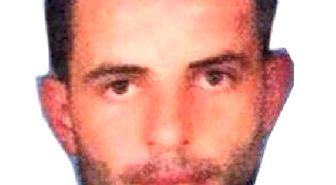 Eli Silahlı Şahıs, Havaya Ateş Etmesine Tepki Göstereni Öldürdü