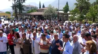 Mesai Arkadaşları Yoldaş İçin Tören Düzenledi