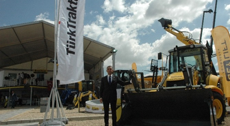 New Holland, Komatek Fuarı'nda Yüksek Performanslı İş Makineleriyle Boy Gösterdi