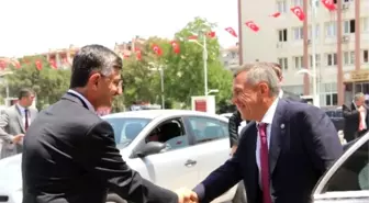 Tatar Cumhurbaşkanından İktidara Övgü