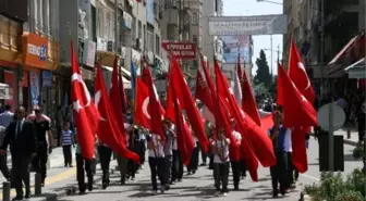 19 Mayıs Atatürk'ü Anma, Gençlik ve Spor Bayramı Yürüyüşü