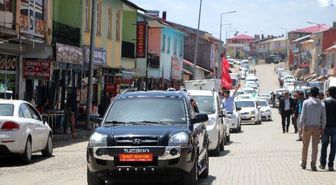 Bağımsız Aday Sait Şahin, Karlıova'da Halkla Buluştu