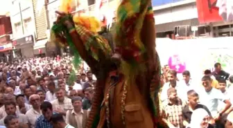 Hdp Binalarındaki Patlamalar Protesto Edildi