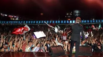 Aydın Ülkü Ocakları'ndan Coşkulu Konser