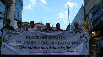 Düzceli Gençler Mursi İçin Yürüdü