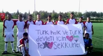 Suriyeli ve Türk Gençler Dostluk Maçı Yaptı