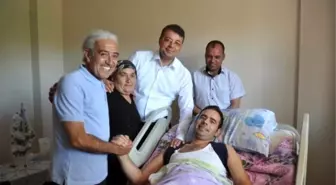 Edip Akbayram'dan Hayranına Moral Ziyareti