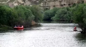 Nehre Düşen Çocuk Hayatını Kaybetti