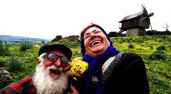 Canped 'NESİLLER Boyu Gülümseyin' Dedi