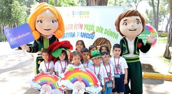 Çocuklar, 4'ncü Eko Okullar Çevre Şenliği'nde Buluştu