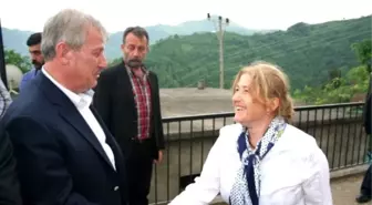 CHP Milletvekili Adayı Pekşen'den 'Kapatılan Belediyeleri Yeniden Açacağız' Vaadi