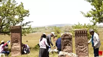 Eski Ahlat Şehri' Kazıları Başladı