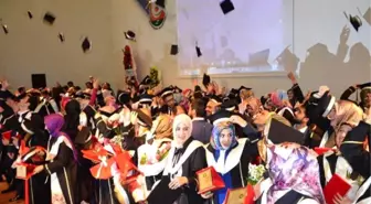 Harran Üniversitesi'nde Mezuniyet Coşkusu
