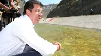 Bakan Zeybekci, Konferans Salonu Açılışında Menderes İçin Fatiha Okuttu (2)