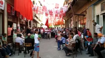 MHP'den Seçim Kurulunun ' Bayrak Toplatma' Kararına Tepki