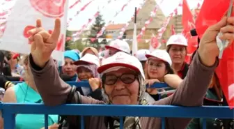 Saçaklar Sitesi ve Uzun Çarşı Sakinleri MHP'yi Dinledi