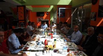 Mesleklerinde 50. Yılını Dolduran Gazetecilere Plaket Verildi