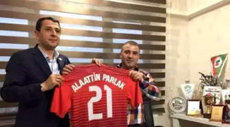 AK Parti'li Parlak'tan Diyarbakır Masterler Derneğine Ziyaret