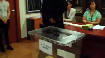 İspanya'da Yaşayan Türk Vatandaşları Sandık Başına Gitti