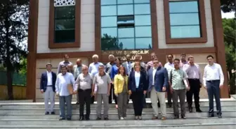 Yunusemre'de Bilgisayarsız Muhtar Kalmadı