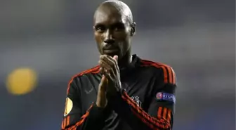 Beşiktaş, Atiba Hutchinson'la 2 Yıllığına Anlaştı