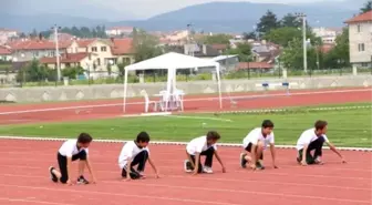 Bolu'da ' Atletizmle Geleceğe Projesi' Ödül Töreni Yapıldı