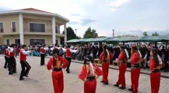 İznik Halk Eğitim Merkezi Yılsonu Sergisi Düzenledi