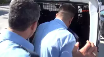 Antalya Başbakan Davutoğlu'nun Afişleri Yırtıldı; 1 Kişi Gözaltında