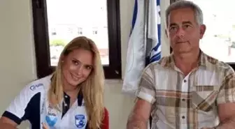 Çanakkale Belediyespor Derya Çayırgan'ı Renklerine Bağladı