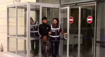 Elazığ'da İş Yeri Hırsızlarını Güvenlik Kamerası Yakalattı