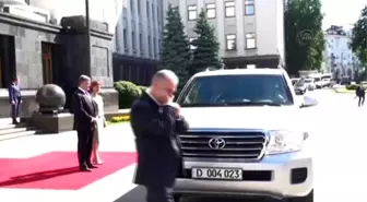 Kanada Başbakanı Harper Ukrayna'da