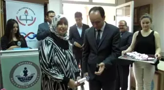 Şaphaneli Hanımların El Emeği Göz Nuru Sergisi Göz Kamaştırdı