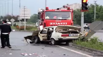 Bolu - Otomobil Ambulansa Çarptı 4 Yaralı