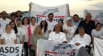 İş Adamı Ahmet Bayer'den Engelli Öğrencilere Tam Testek