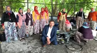 İvrindi Demirciler'de Çifte Mutluluk Yaşandı