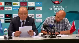 Anadolu Efes Başantrenörü Ivkovic