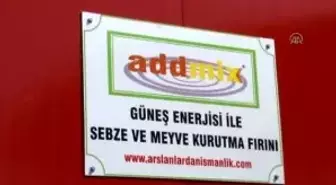 Sebze Meyve Güneş Enerjili Fırında Kurutuluyor