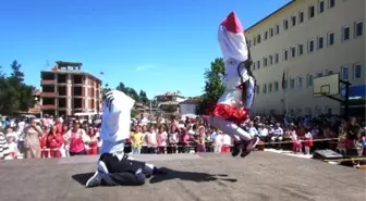 Kavak'ta Kermes ve Yıl Sonu Şenliği