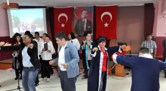 Özel Öğrencilere Özel Mezuniyet Programı