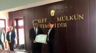 Ak Partili Milletvekilleri Mazbatalarını Aldı